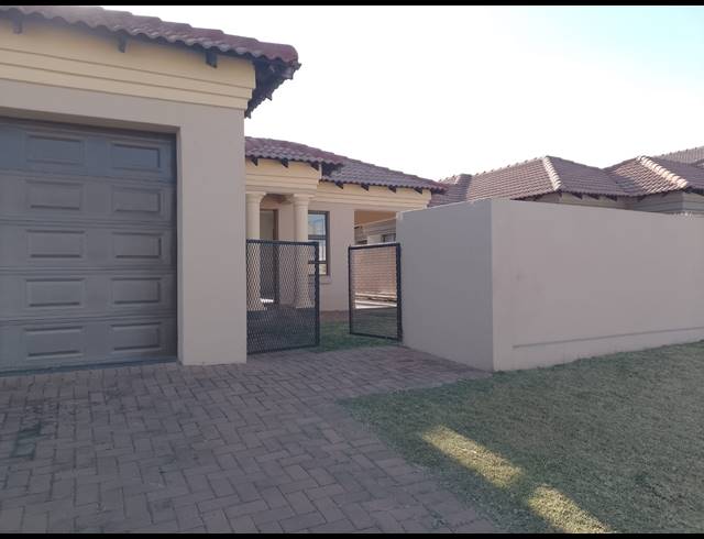 3 BEDROOM FREESTANDING TO LET IN BRAKPAN NORTH